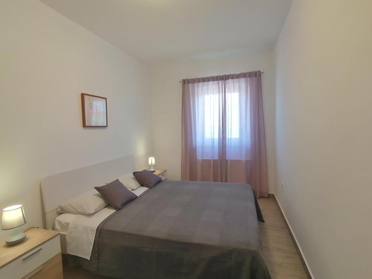 Holiday Apartment Dunja Pula Exterior photo